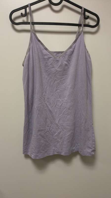 purple tank top