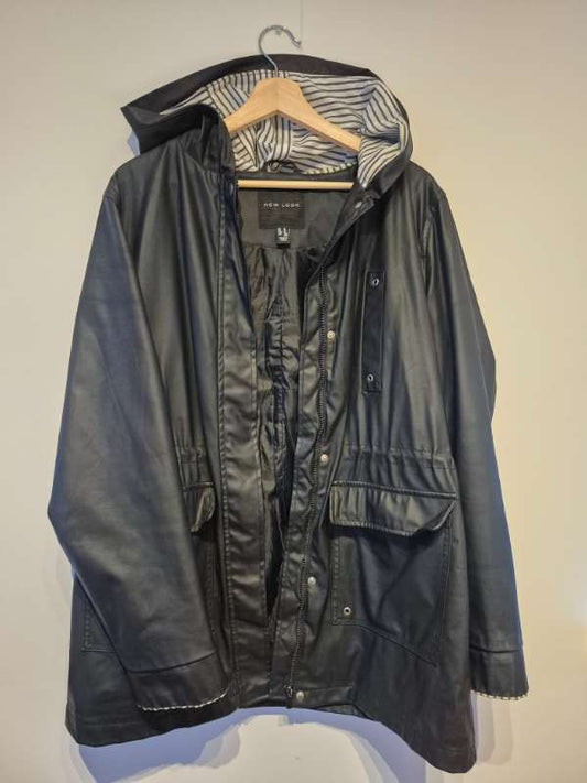 Yfirhöfn - Regnkápa svört - E