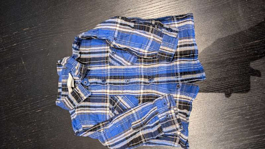 Skyrta blá köflótt