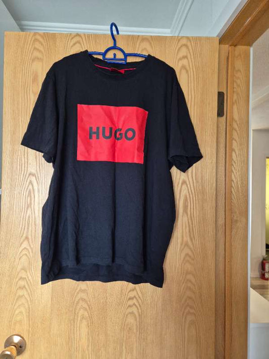 Hugo bolur svartur