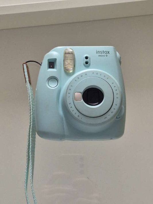 Instax mini 9