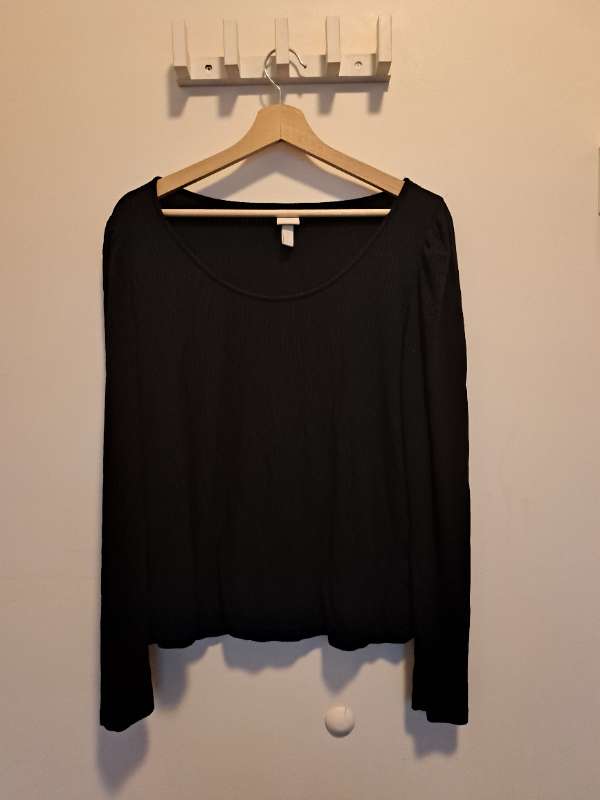 H&M svartur síðerma st.XL