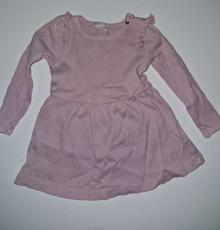 Pink dress