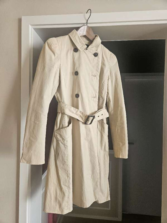 Beige kápa