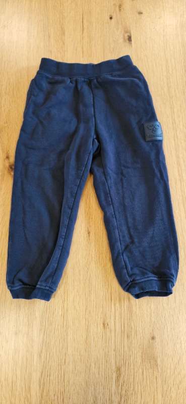 Jogging buxur Hummel