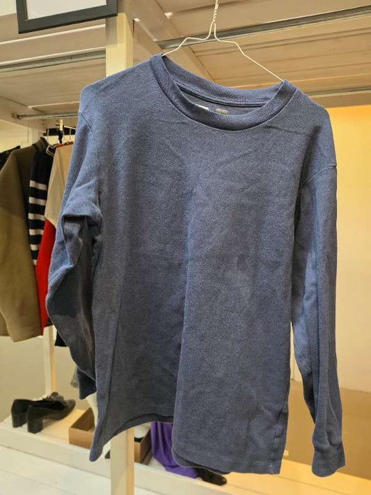 Blue uniqlo