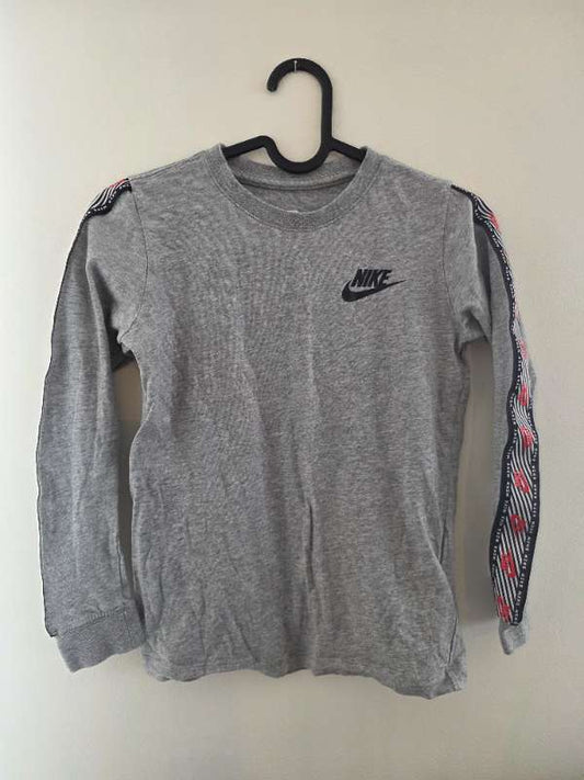 Nike grár síðermabolur