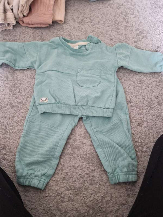 Sett green 80