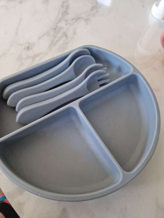 Plate+cutlery