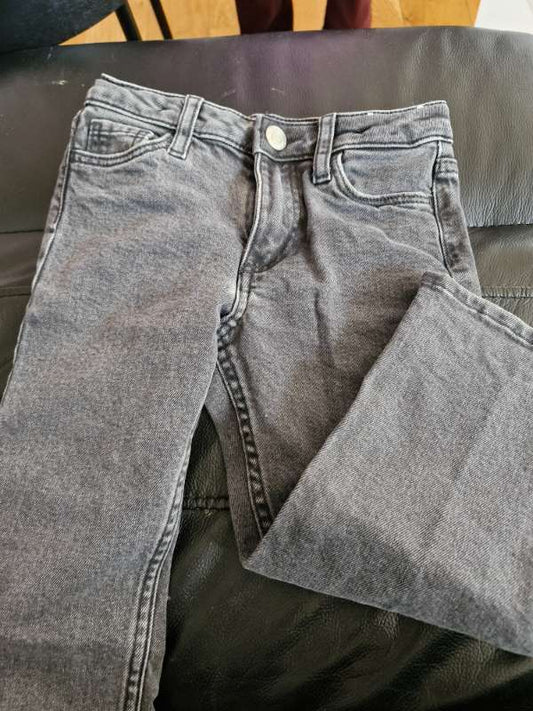 H&m Gallabuxur