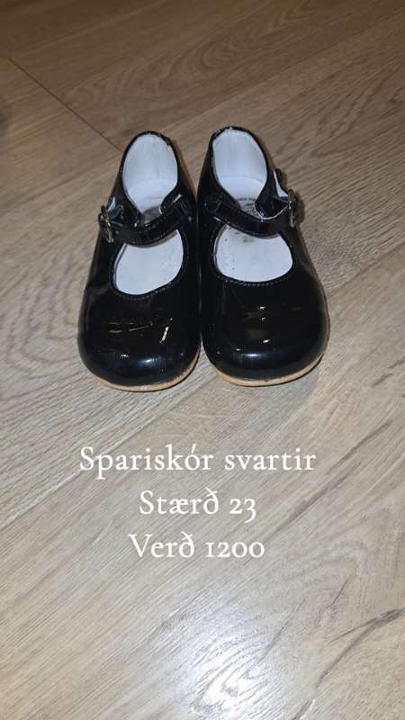 Spariskór svartir