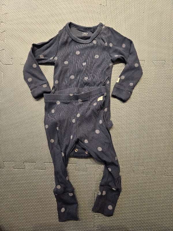 Samfella og buxur sett dökkblátt doppur