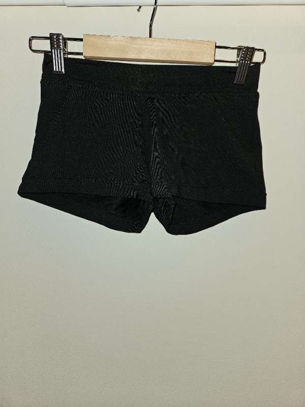 capezio svartar stuttbuxur