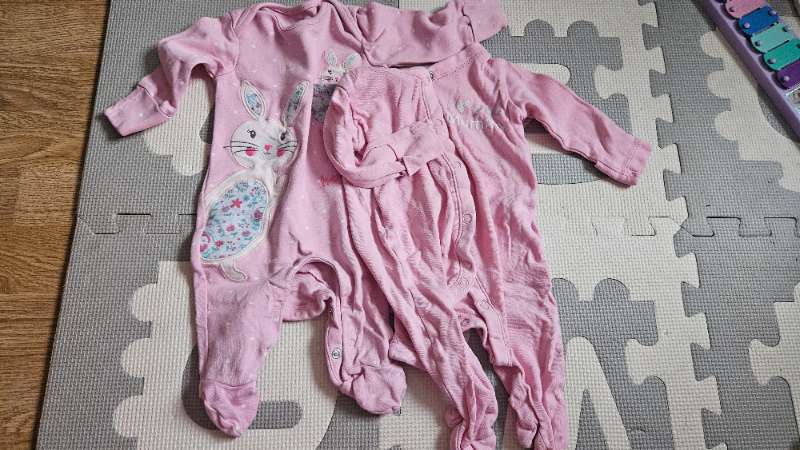 2 set pink romper