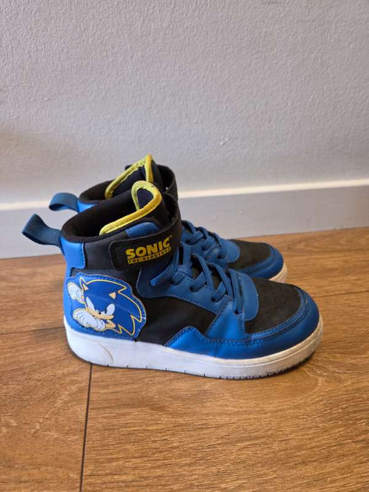 Sonic strigaskó 33