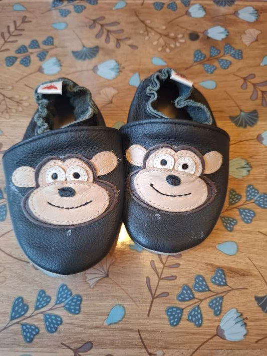 Leather slippers