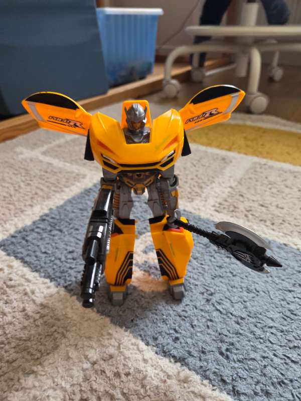 Yellow car Transformers