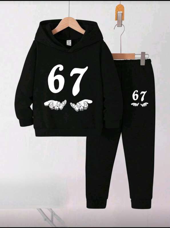 6 7 heil galli svartur með hvitum stöfum