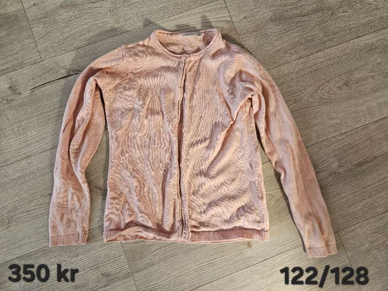 Fölbleik golla