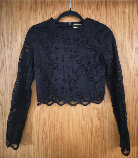 Lacy crop top