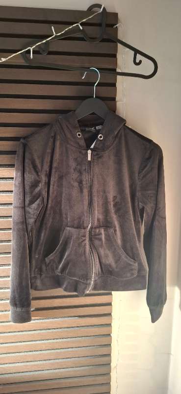 Hoodie welur black gina tricot