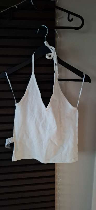 Top backless white