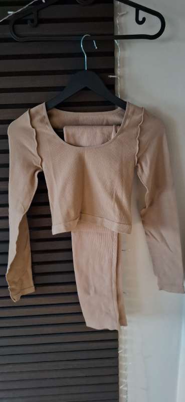 Gym top set beige