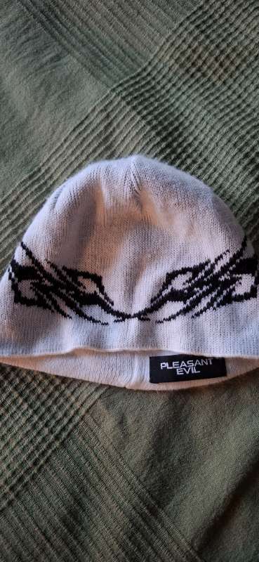 PLEASANT EVIL beanie