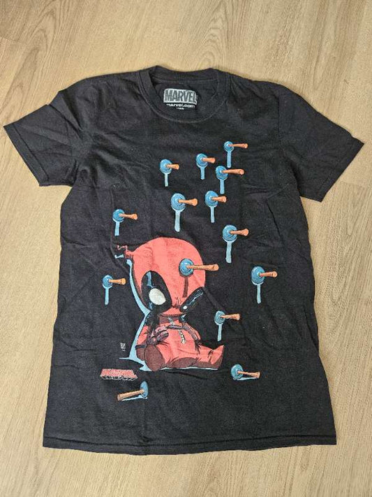 Deadpool black tee S