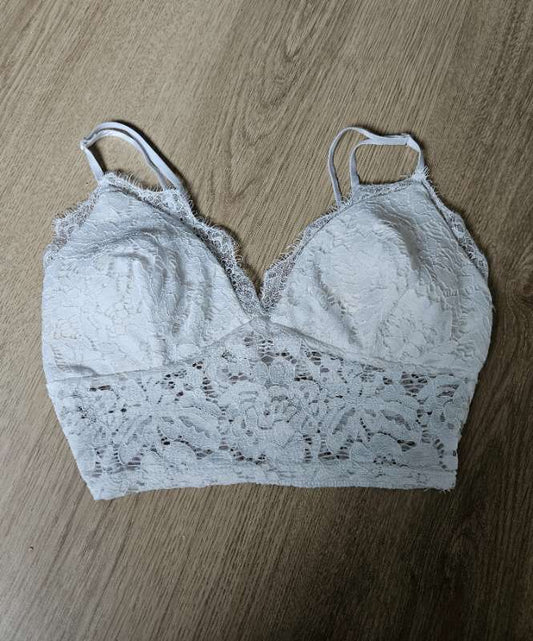 Lace white top