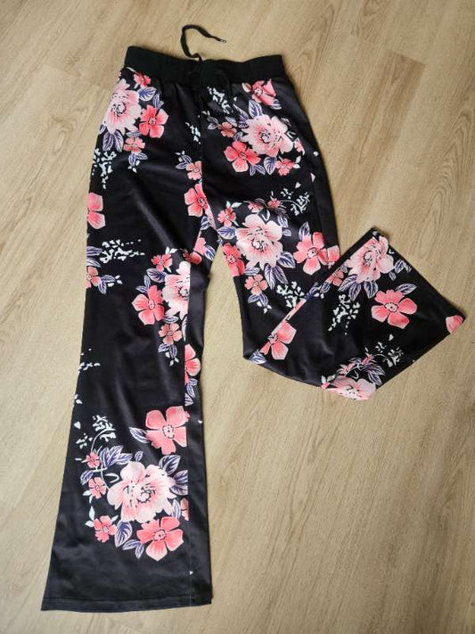 Floral sweats M