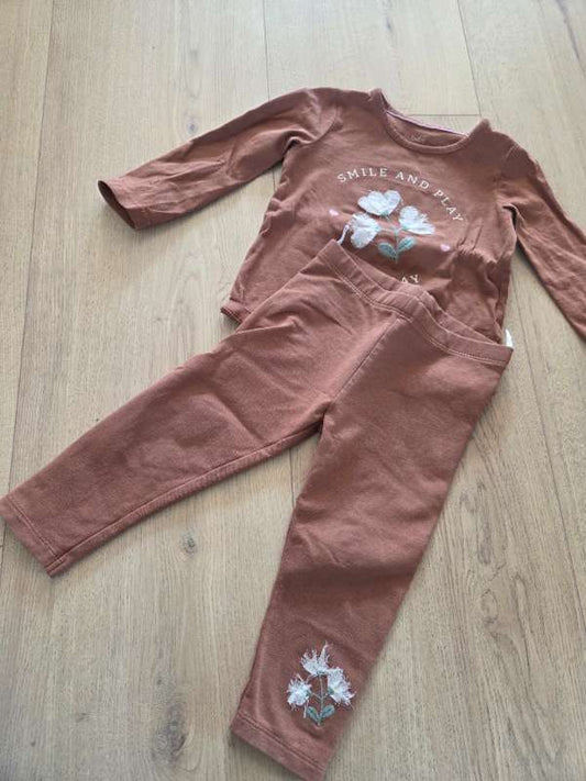 C&A Sett Brúnt