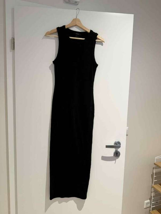 Forever 21 kjóll - AMG