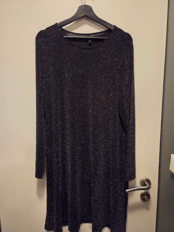 Vero Moda Kjóll