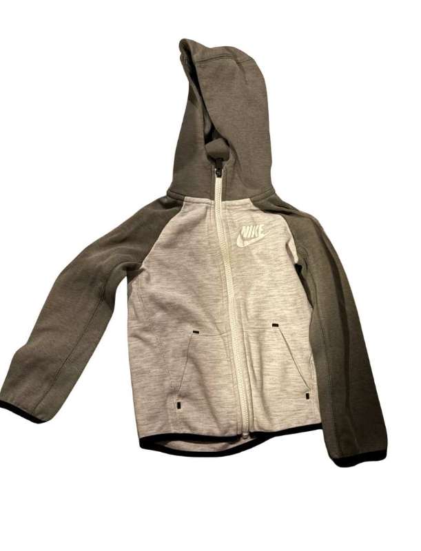 Græn&grá Nike hettupeysa