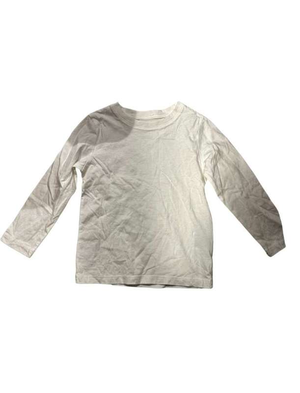 Hvítur langermabolur