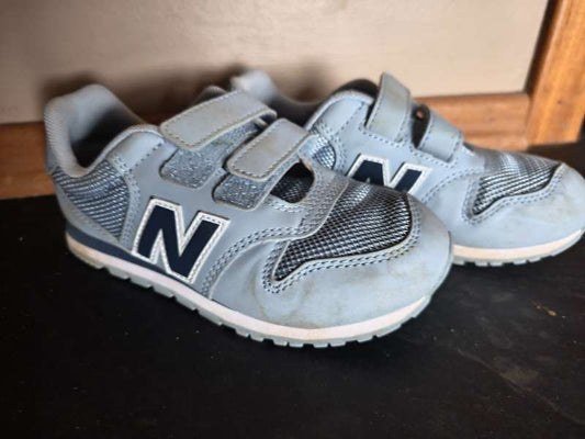 New balance skór