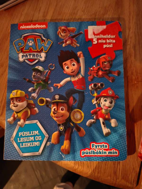 Paw púsl bók