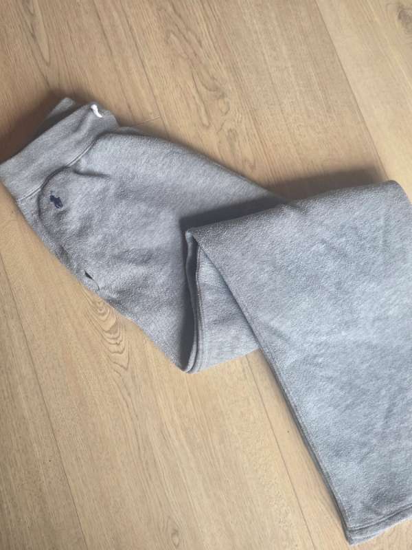 Polo Buxur Gráar