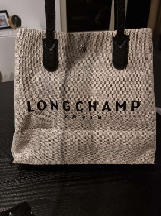 Longchamp