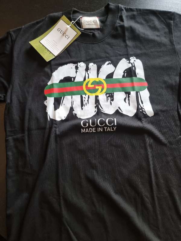 Gucci bolur