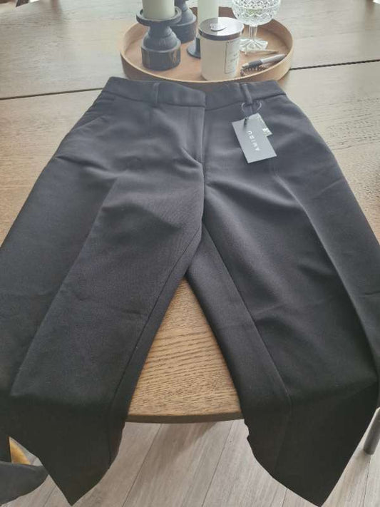 Sparibuxur svartar