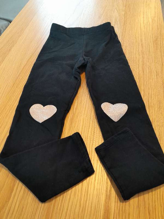 Svartar leggings m.hjörtum