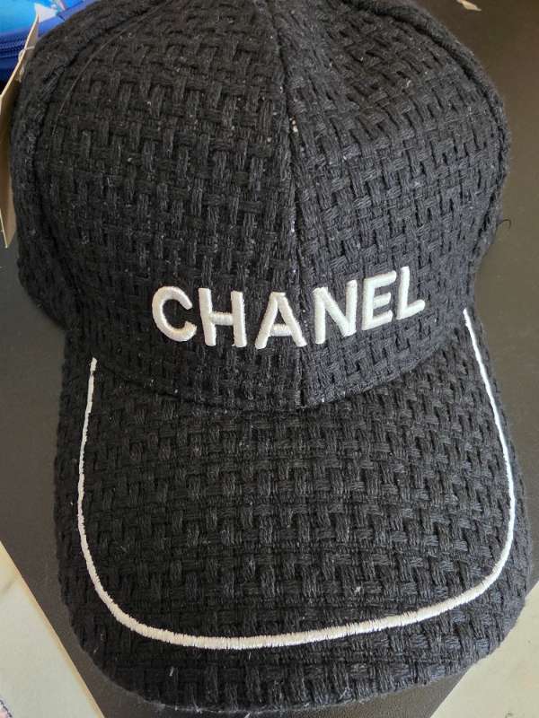 Chanel derhúfu