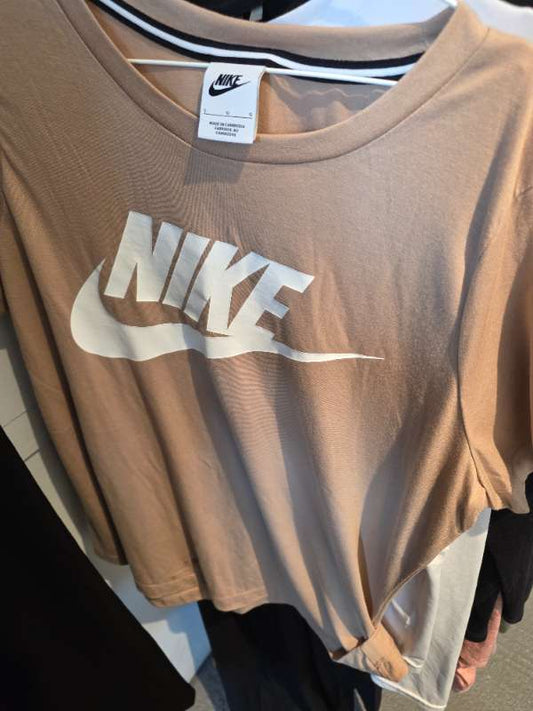 Nike bolur