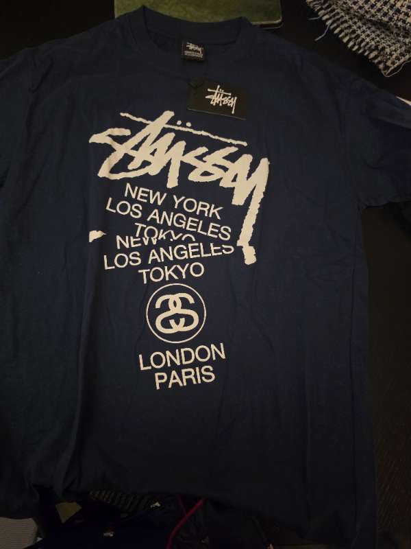 Stussy bolur