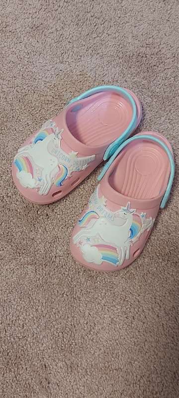 Unicorn crocks