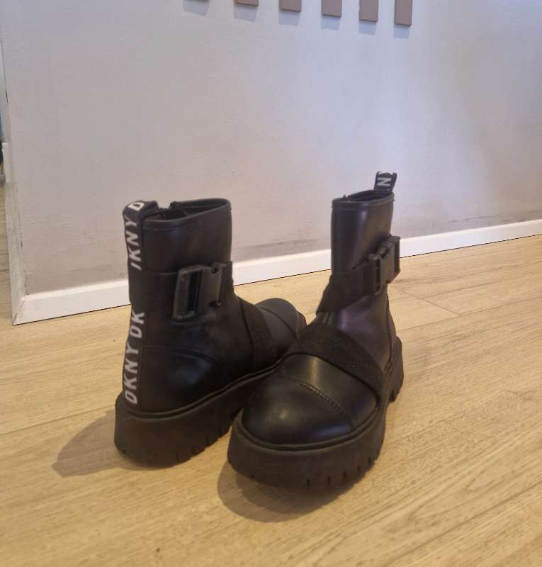 DKNY Ökklaskór