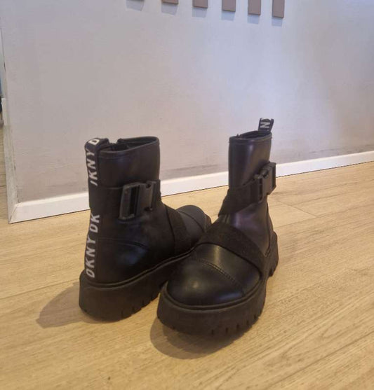 DKNY Ökklaskór
