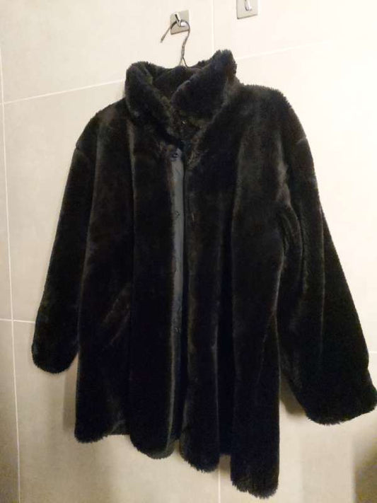 VINTAGE faux fur